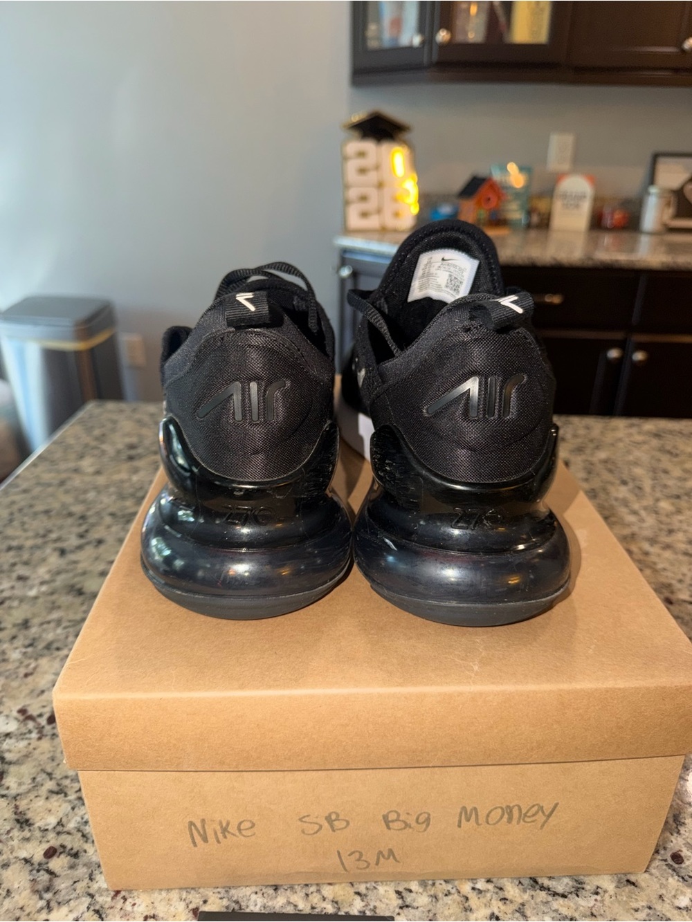 Size 13 Nike Air Max 270 Black White SKU AH8050-002 Gently Used No Box - Picture 4 of 11